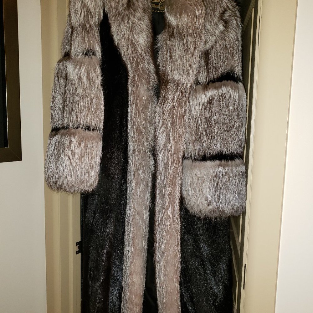 Mink and Silver Fox Fur Coat - Size Medium